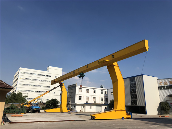 MHL型電動葫蘆門式起重機(jī) MHL型電動葫蘆門式起重機(jī)